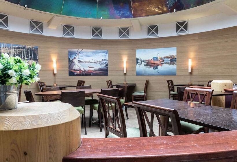 酒店 Scandic Atrium