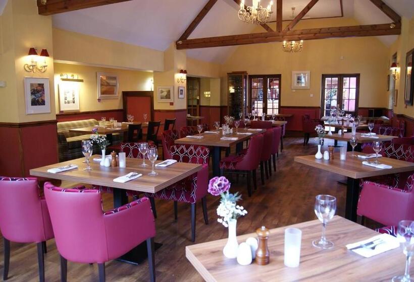 فندق Selkirk Arms