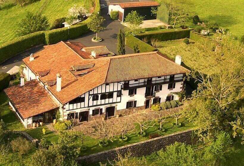 ホテル Señorío De Ursua