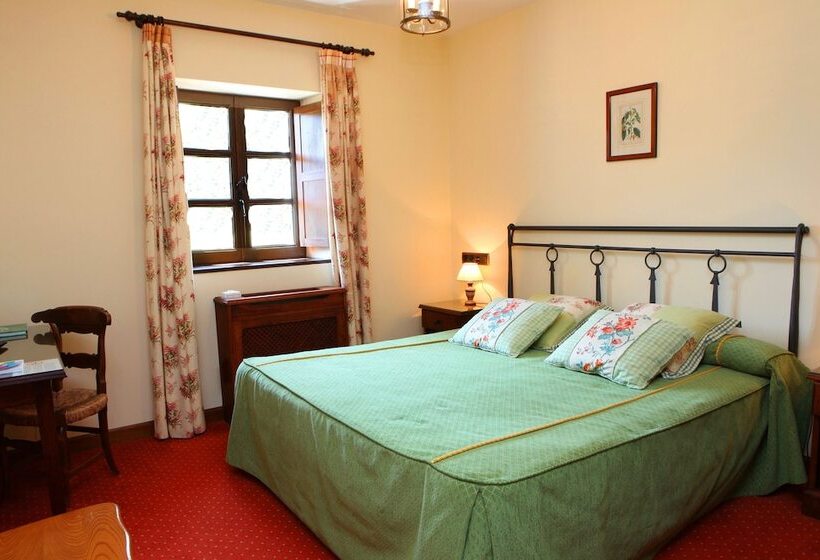 ホテル Señorío De Ursua