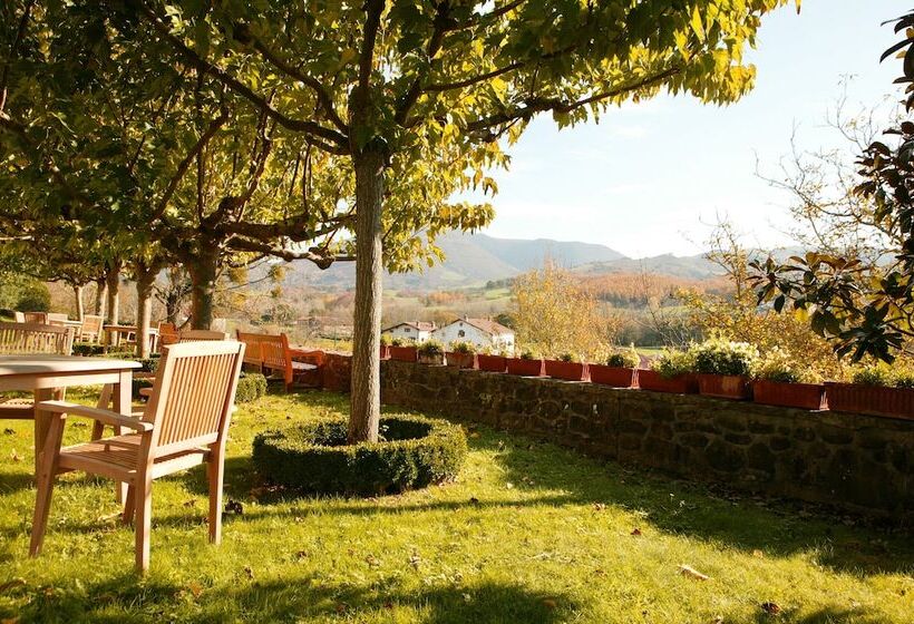 ホテル Señorío De Ursua