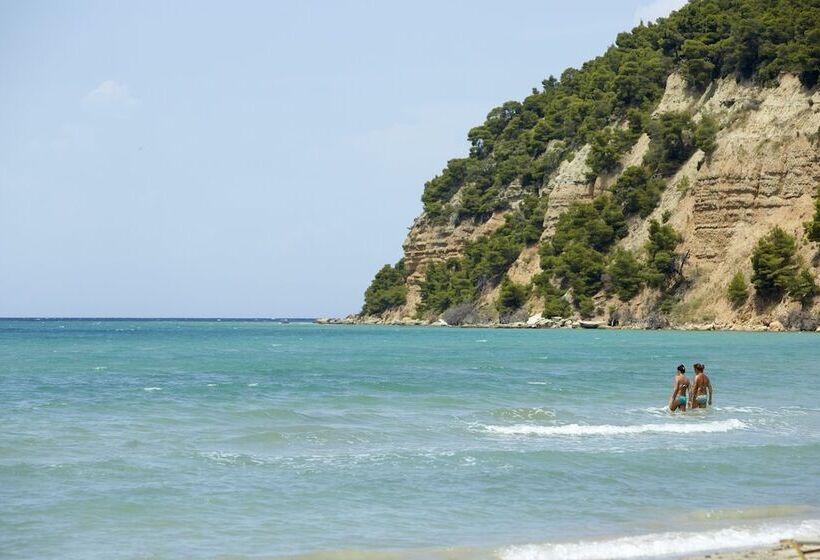 ホテル Simantro Resort