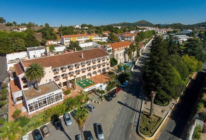 ホテル Sol E Serra