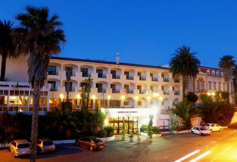 ホテル Sol E Serra