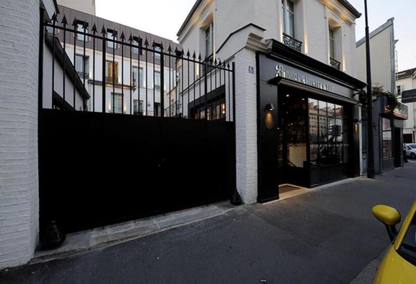 فندق The 3 Ducks Eiffel Tower By Hiphophostels