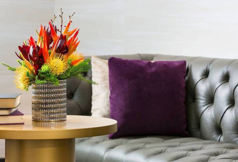 The Lexington Hotel, Autograph Collection