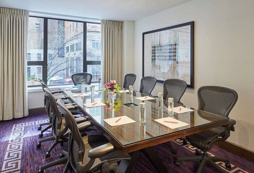 The Lexington Hotel, Autograph Collection