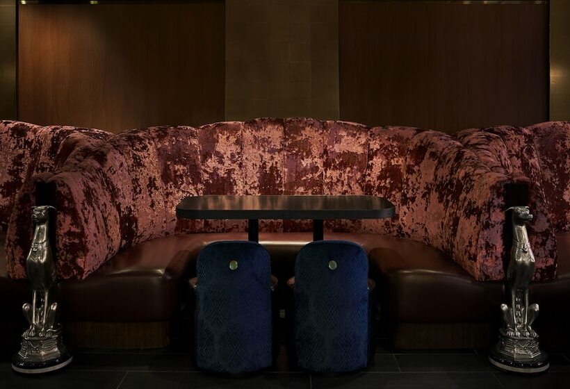 The Lexington Hotel, Autograph Collection