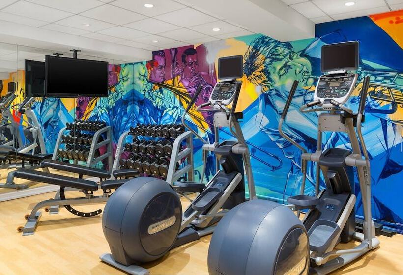 The Lexington Hotel, Autograph Collection