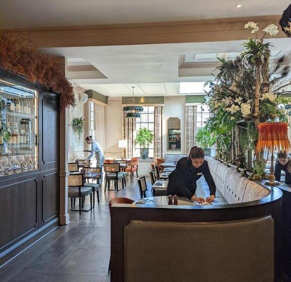 فندق Richmond Hill