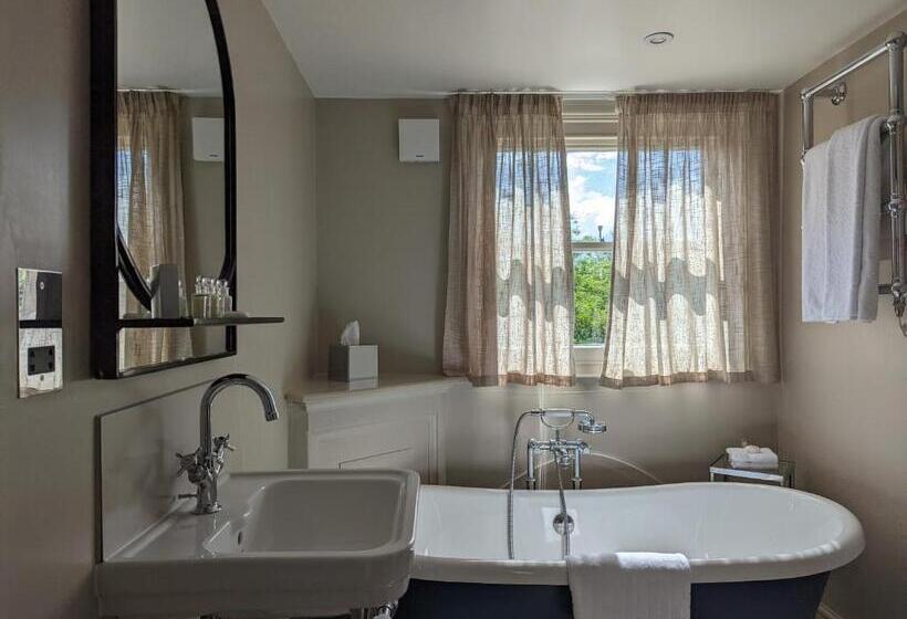 فندق Richmond Hill