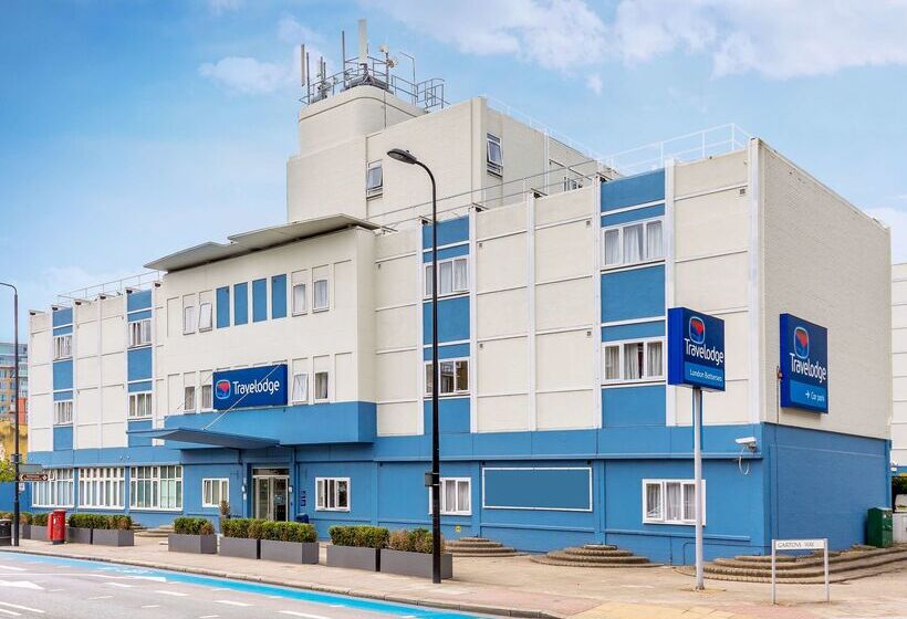 בית מלון כפרי Travelodge London Battersea