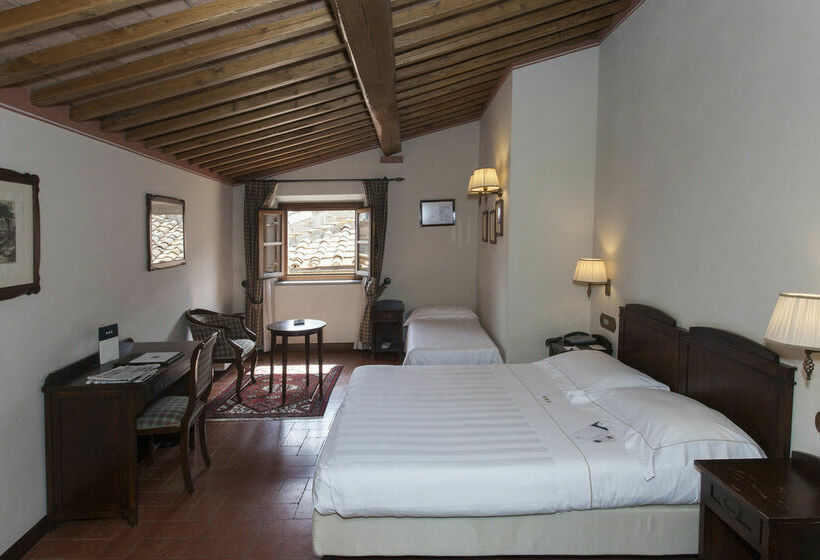 UNAHOTELS Palazzo Mannaioni Toscana