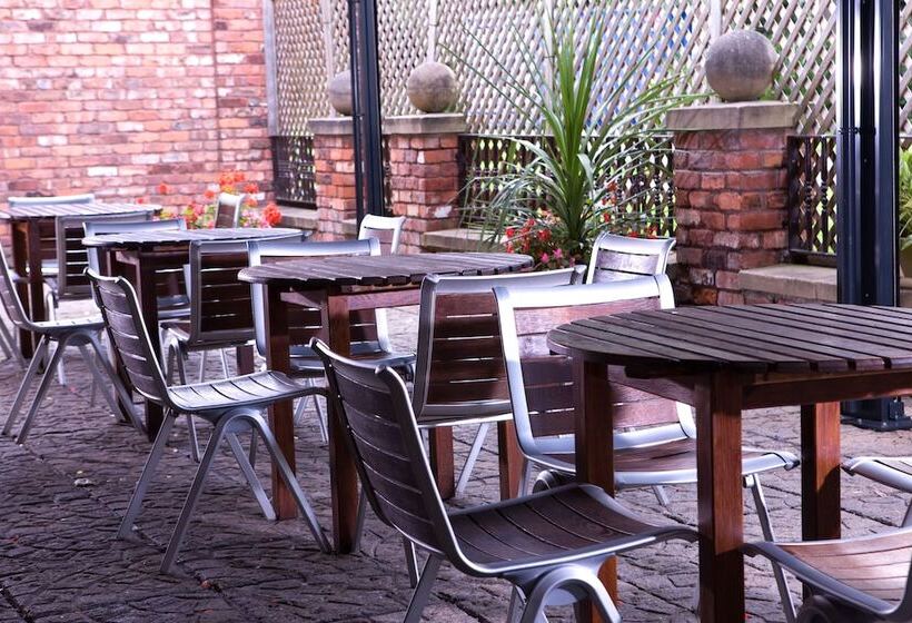 Village Hotel Manchester Cheadle