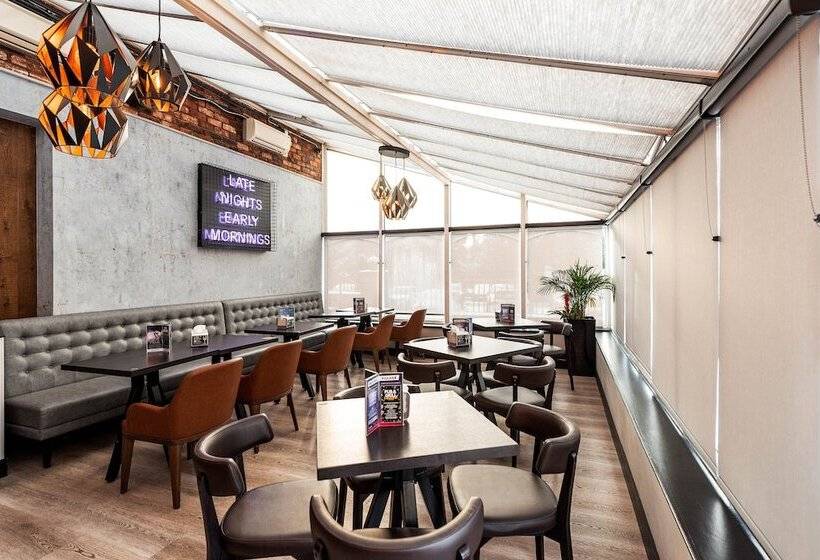 Village Hotel Manchester Cheadle