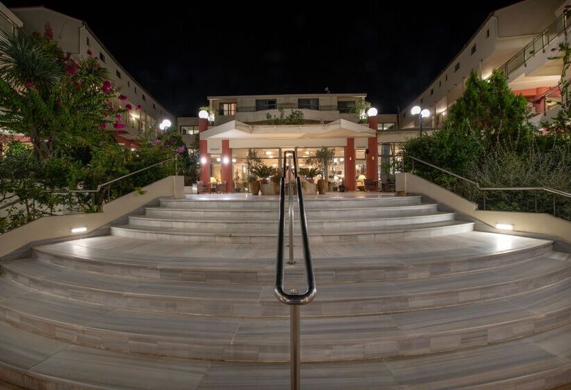 Hydramis Palace Beach Resort