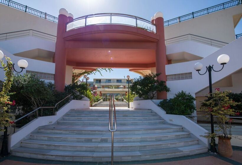 Hydramis Palace Beach Resort