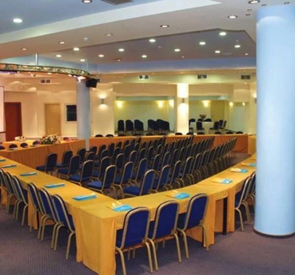 Hydramis Palace Beach Resort