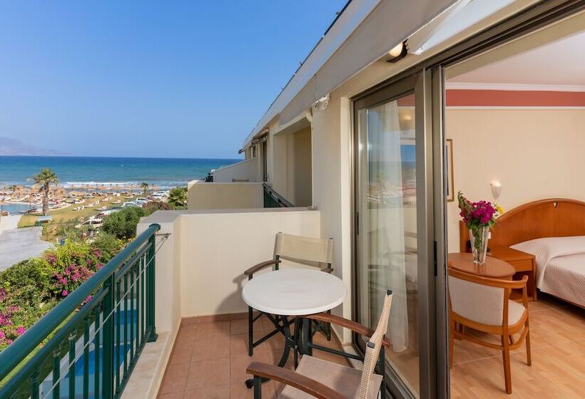 Hydramis Palace Beach Resort