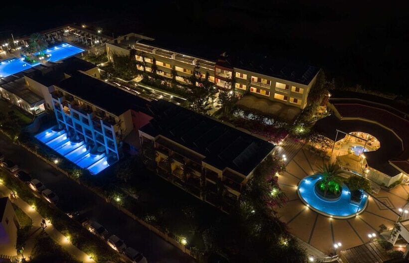 Hydramis Palace Beach Resort