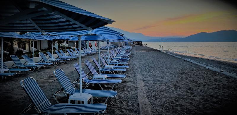 Hydramis Palace Beach Resort