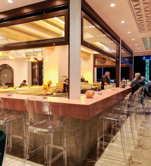 Mythos Palace Resort & Spa