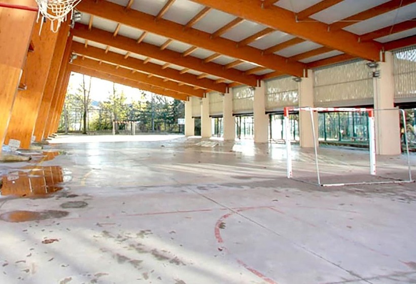 Residencia Albergue Jaca