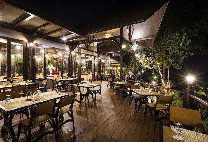 استراحتگاه Jirung Health Village