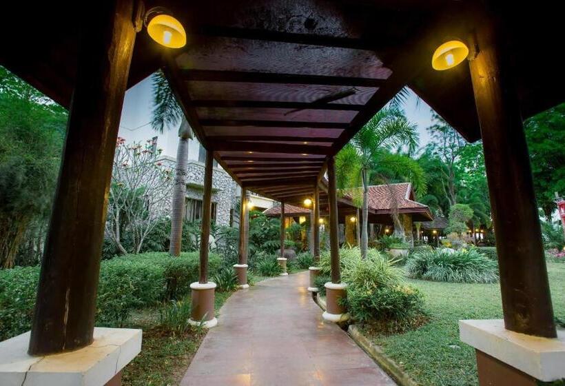 Курорт Jirung Health Village