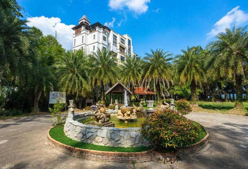 استراحتگاه Jirung Health Village