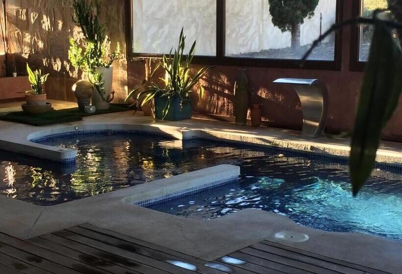 בית מלון כפרי Spa Villa Nazules