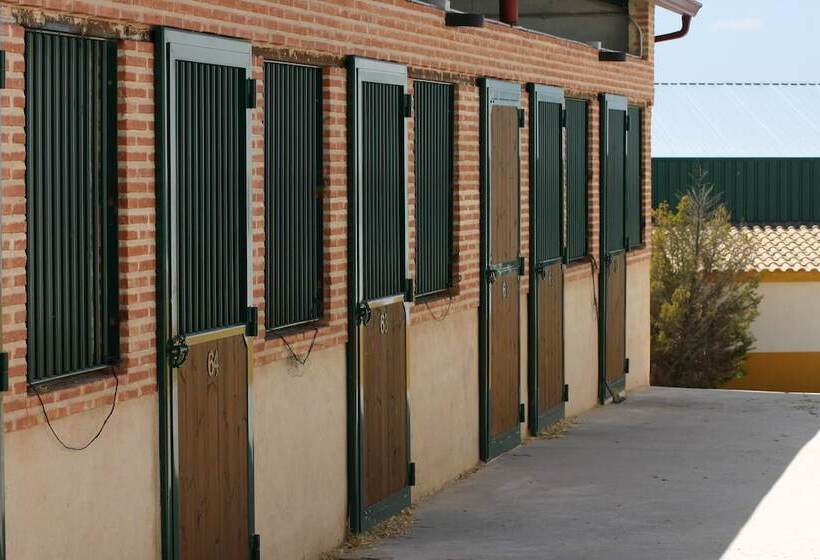 בית מלון כפרי Spa Villa Nazules