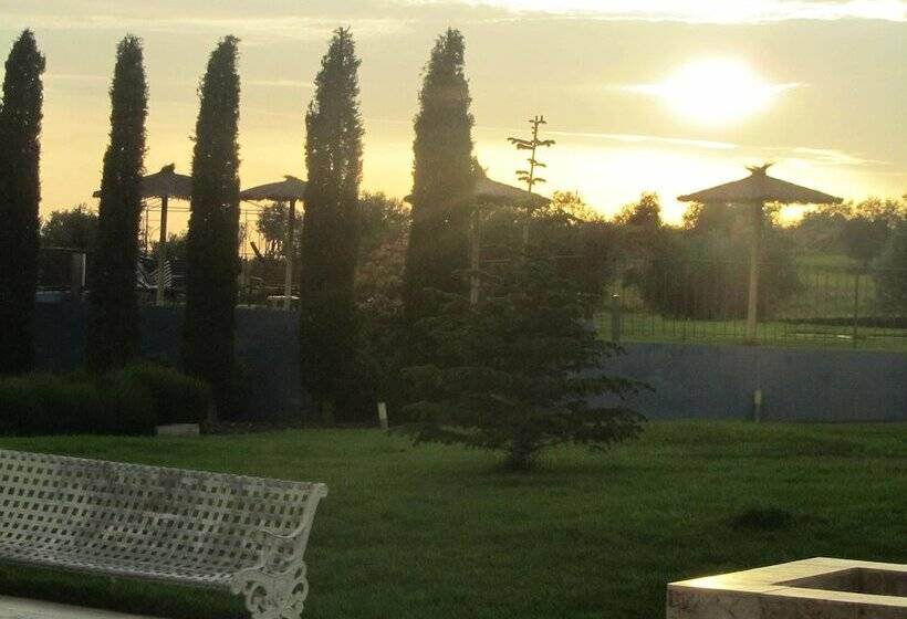 בית מלון כפרי Spa Villa Nazules