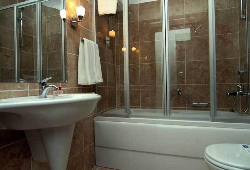 בית מלון כפרי Grand Asa Family Suites