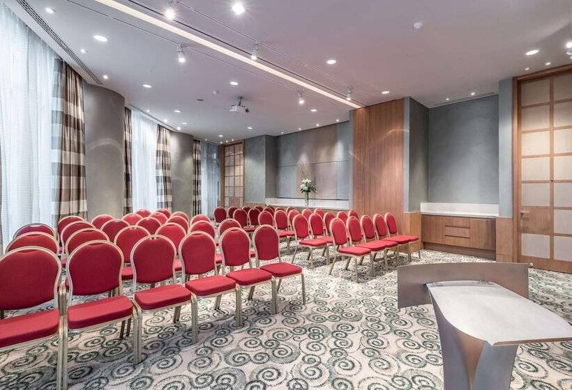 Swissotel Krasnye Holmy Moscow