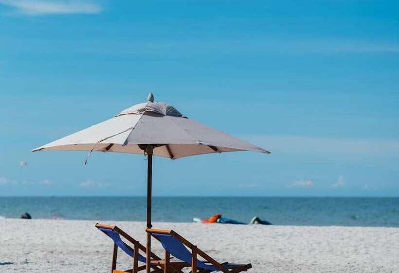 The Peri Hotel Hua Hin