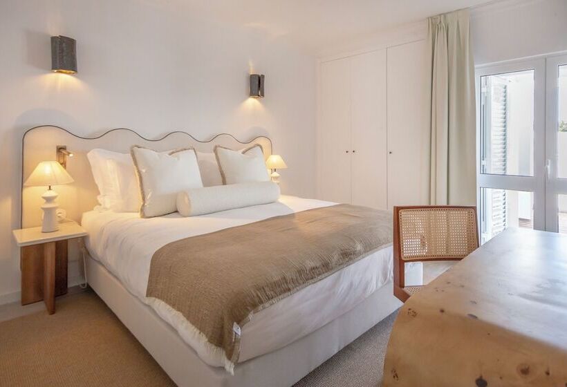 Villas D água Beachfront Resort