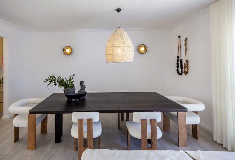 Villas D água Beachfront Resort