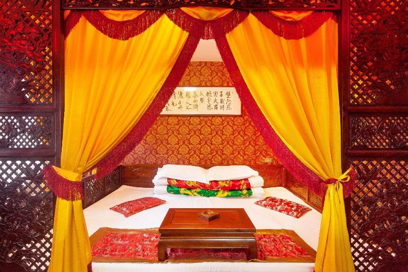 Отель Hanruicheng Inn