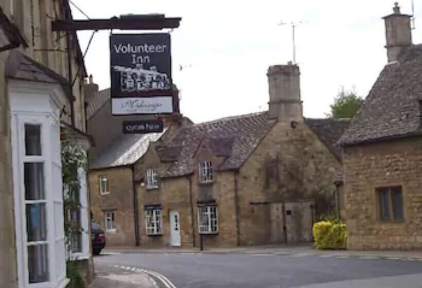 酒店 Volunteer Inn