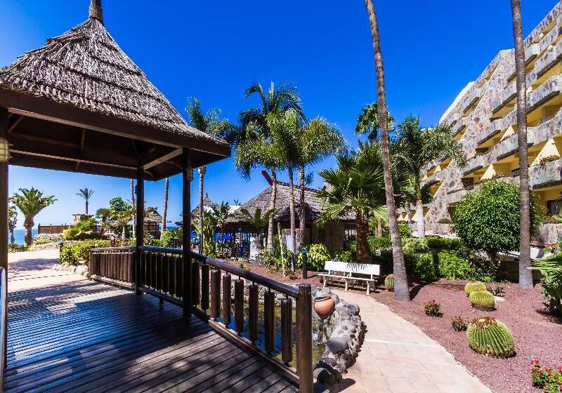 Apartamentos Bluebay Beach Club