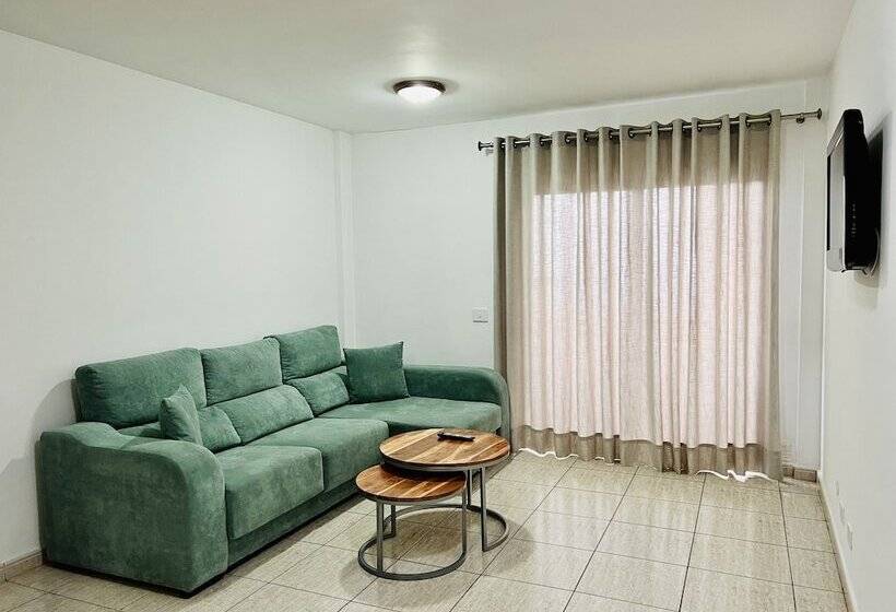 Apartamentos Frontera