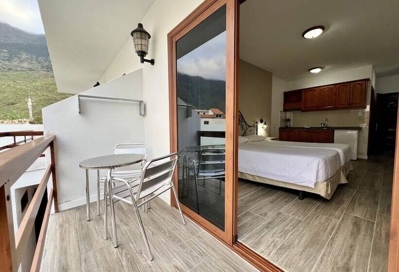 Apartamentos Frontera