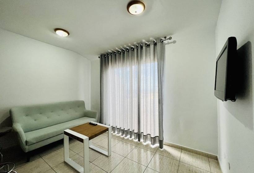 Apartamentos Frontera