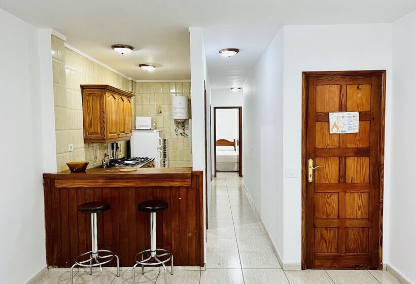 Apartamentos Frontera