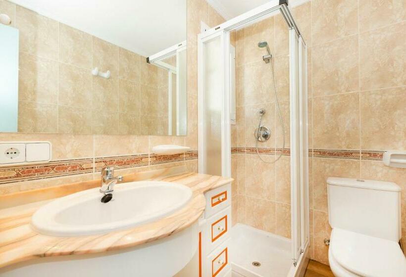 Apartamentos Los Arcos