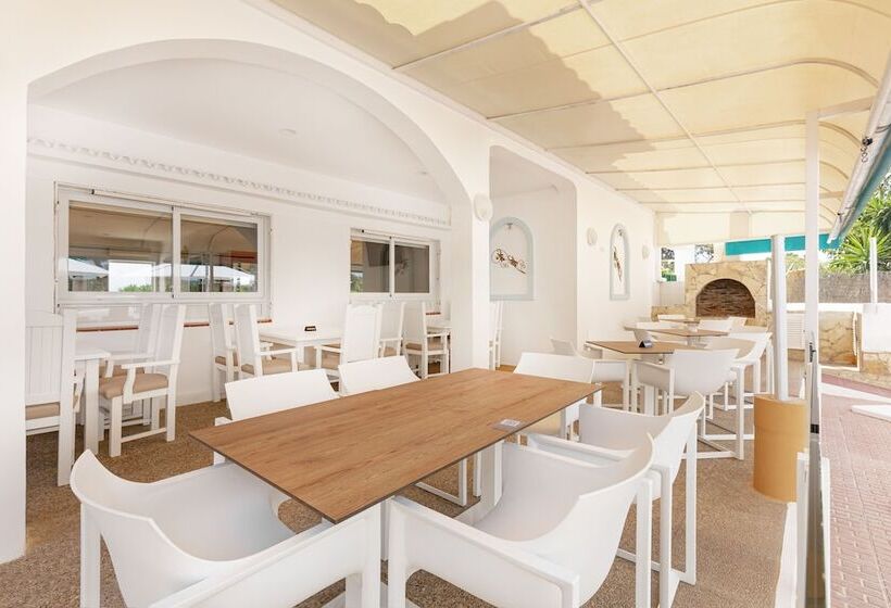 Apartamentos Los Arcos