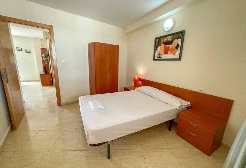 Apartamentos Marcomar 3000