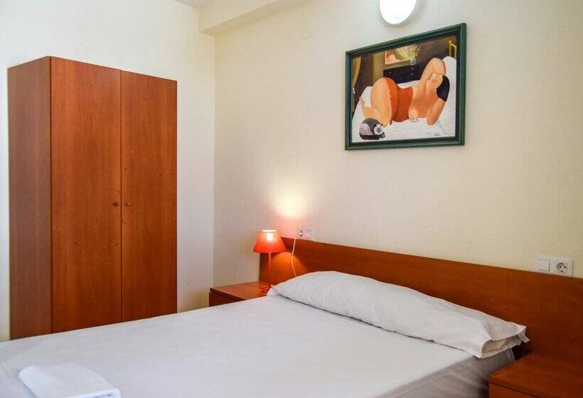 Apartamentos Marcomar 3000