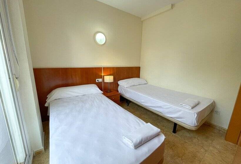 Apartamentos Marcomar 3000